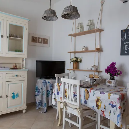 La Pavoncella Marina - Cozy Near Porto Taverna Tatil Evi *