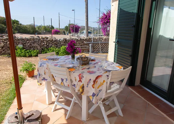 La Pavoncella Marina - Cozy Near Porto Taverna Tatil Evi *