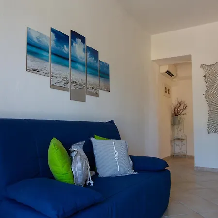 Vakantiehuis La Pavoncella Marina - Cozy Near Porto Taverna